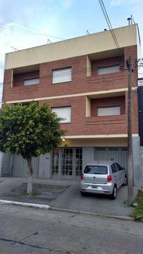 Departamento de 2 ambientes con balcón