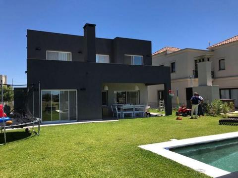 Casa en Venta en Las tipas,  U$S 420000