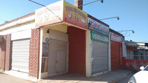 Local Comercial en Venta. 300 M2. 250 M2 Cub. DOS LOCALES Y UN DPTO