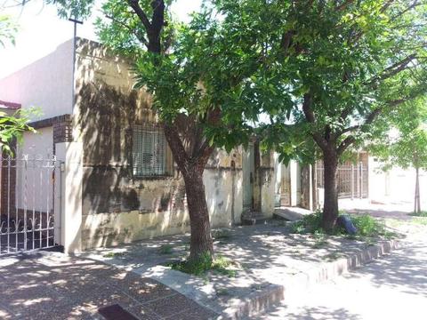 Casa en Venta. 3 Amb. 2 Dor. 153 M2. 80 M2 Cub. Casa en la localidad de