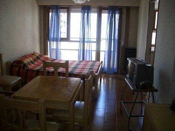 Departamento en Alquiler. 1 Amb. 32 M2 Cub. 24 MESES 1 AMBIENTE AMPLIO CENTRO