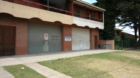 Local Comercial en Venta. 40 M2. 36 M2 Cub. Local en B° Caisamar