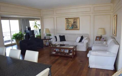 Departamento de 5 ambientes en Venta en