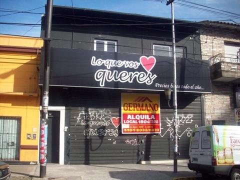 Local 180 m2 a 3 cuadras de plaza San Justo