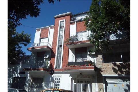 2 Amb al Frente con balcón 47 m2 Apto Credito