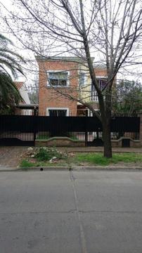 Excelente Casa en Muñiz. Cod: 661