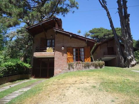 CHALET EN 135 ENTRE 6 Y 7 SOLO FAMILIAS